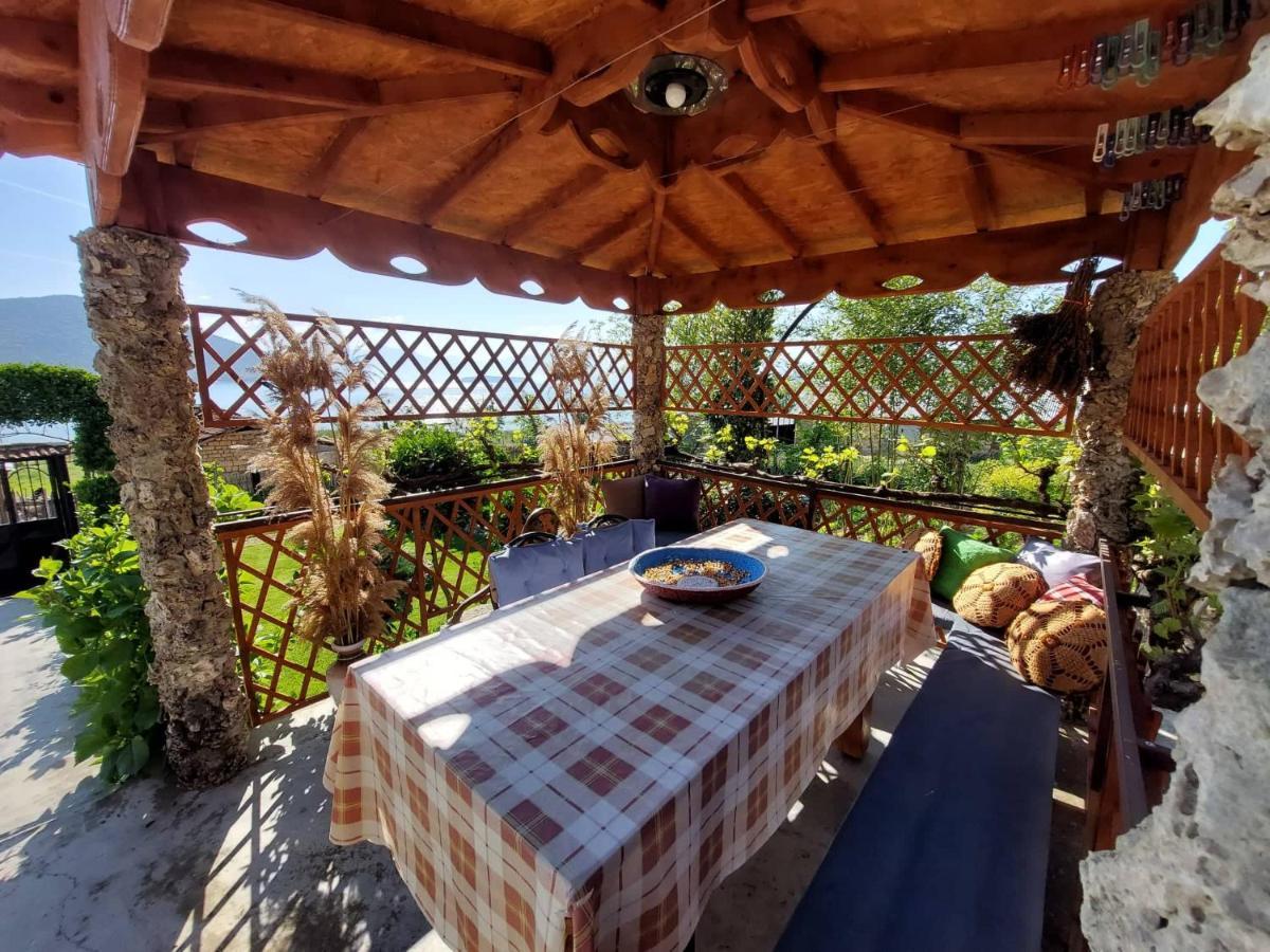 Prespa'S Balcony Guesthouse Dolna Gorica Екстериор снимка