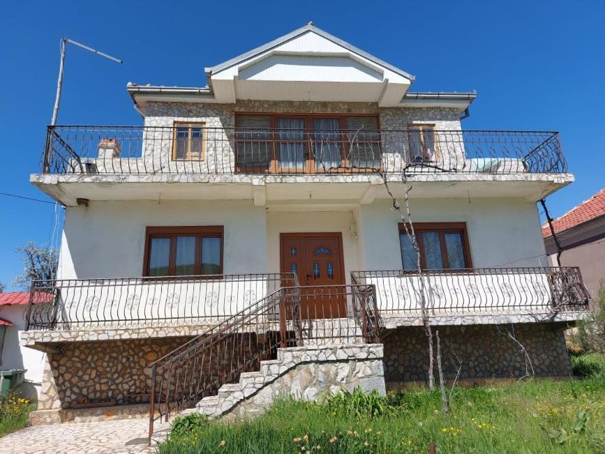 Prespa'S Balcony Guesthouse Dolna Gorica Екстериор снимка