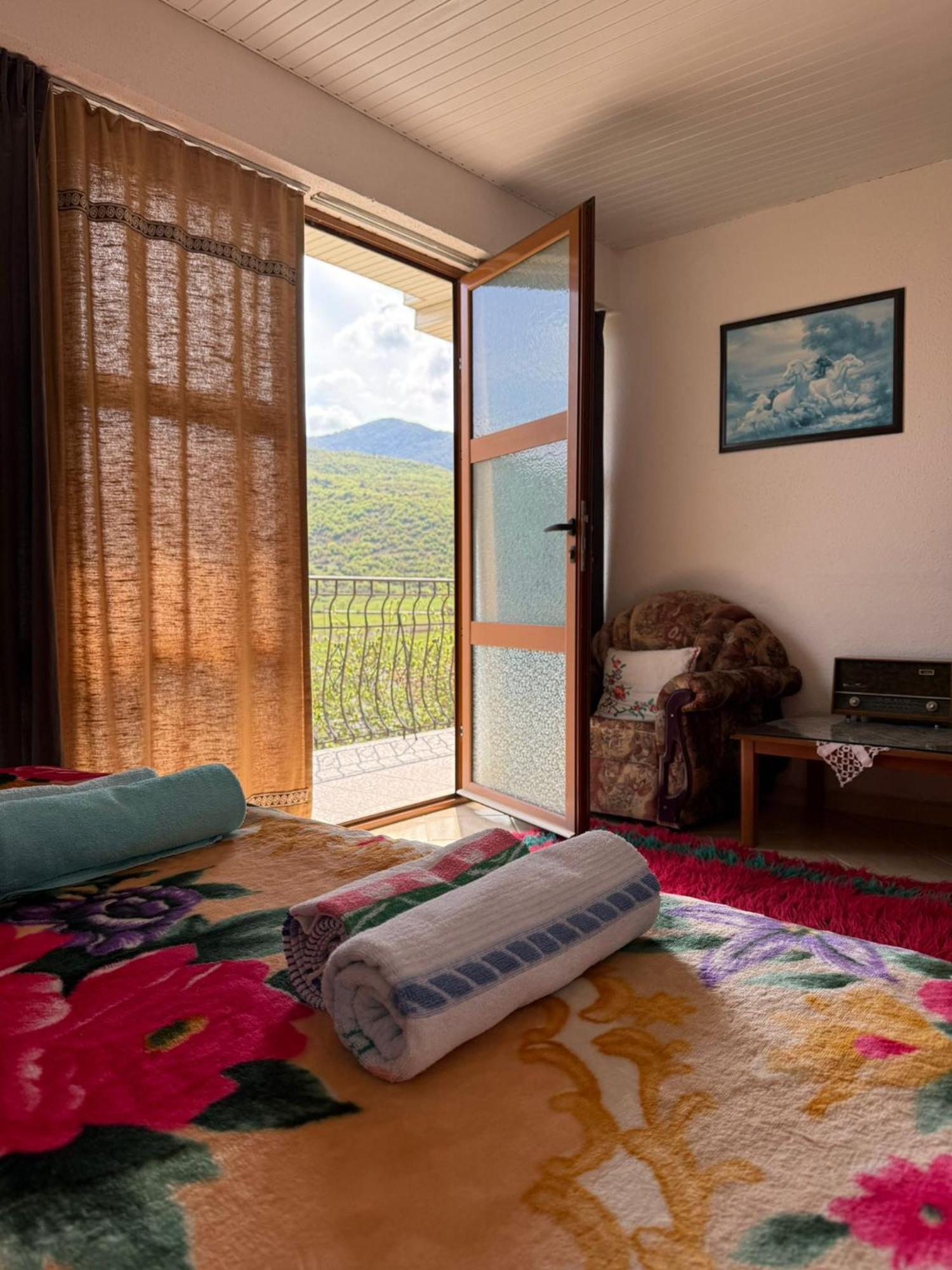 Prespa'S Balcony Guesthouse Dolna Gorica Екстериор снимка
